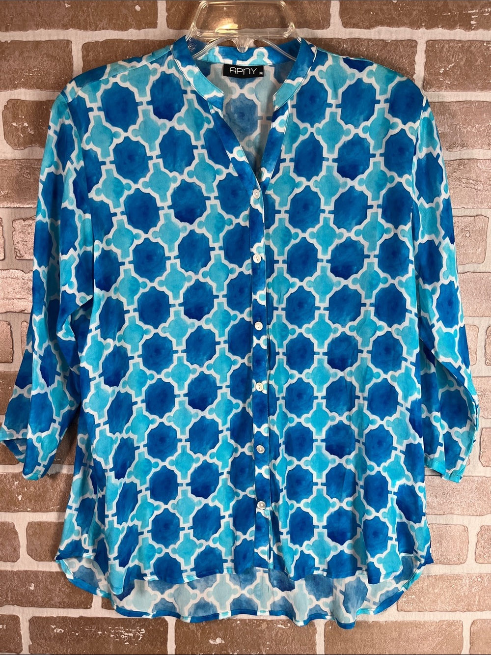 APNY Button Down Blouse Blue White Medallion Abstract Print sz Medium tunic